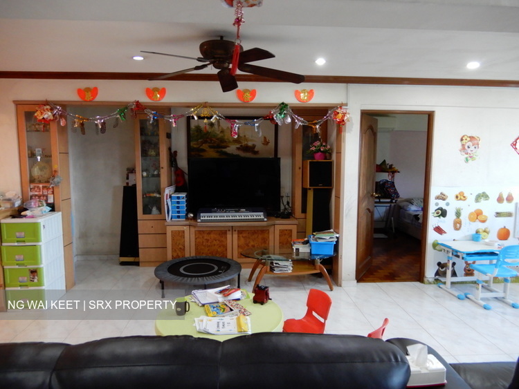 Hougang Avenue 3 (Hougang), HDB Executive #218252501
